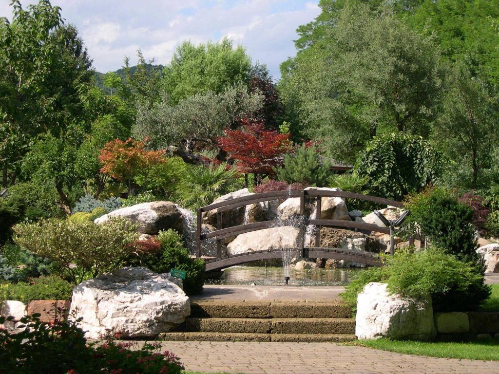 Al Giardino Hotel Fanna Bagian luar foto